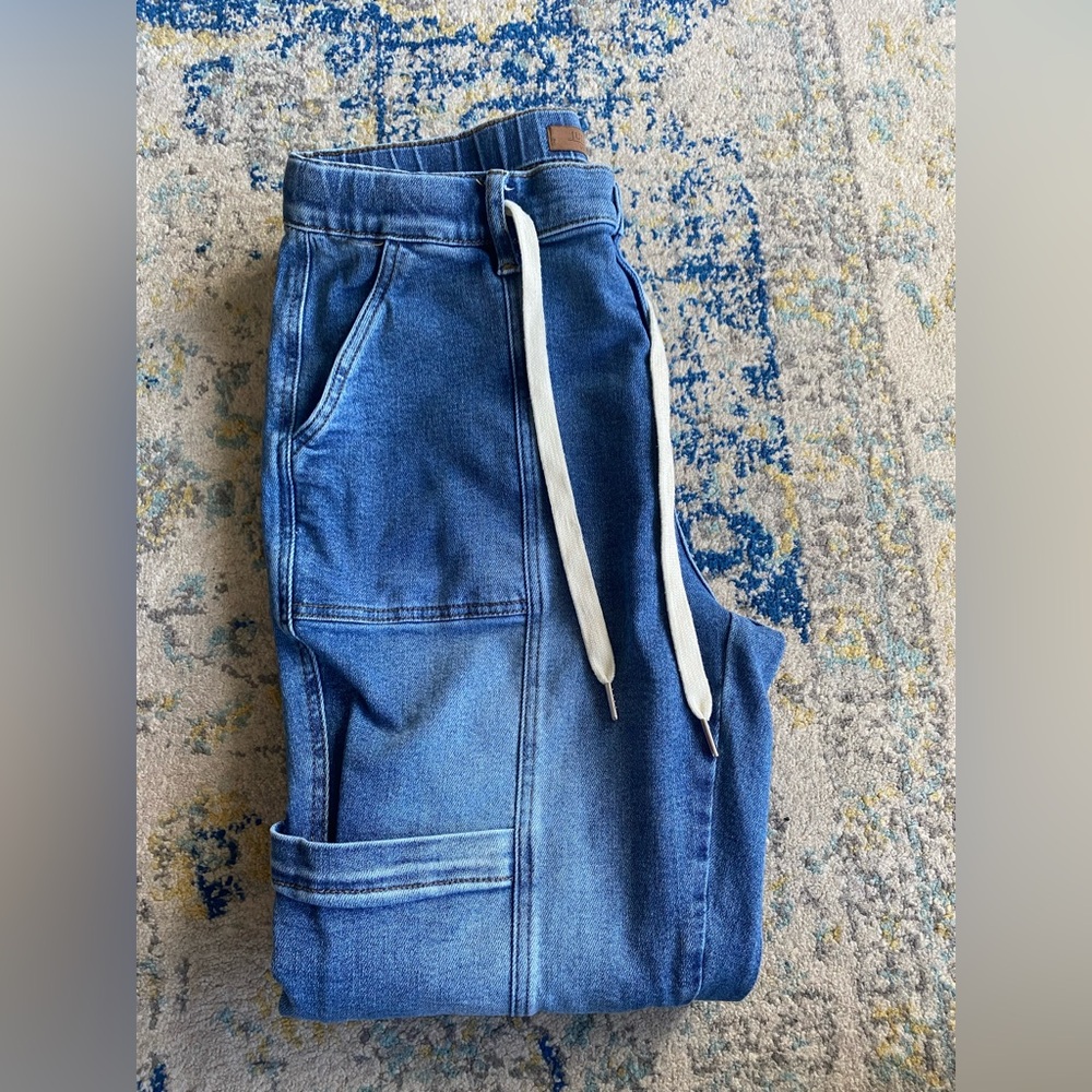 Women’s Judy Blue Cargo-Style Drawstring Cargo Jeans